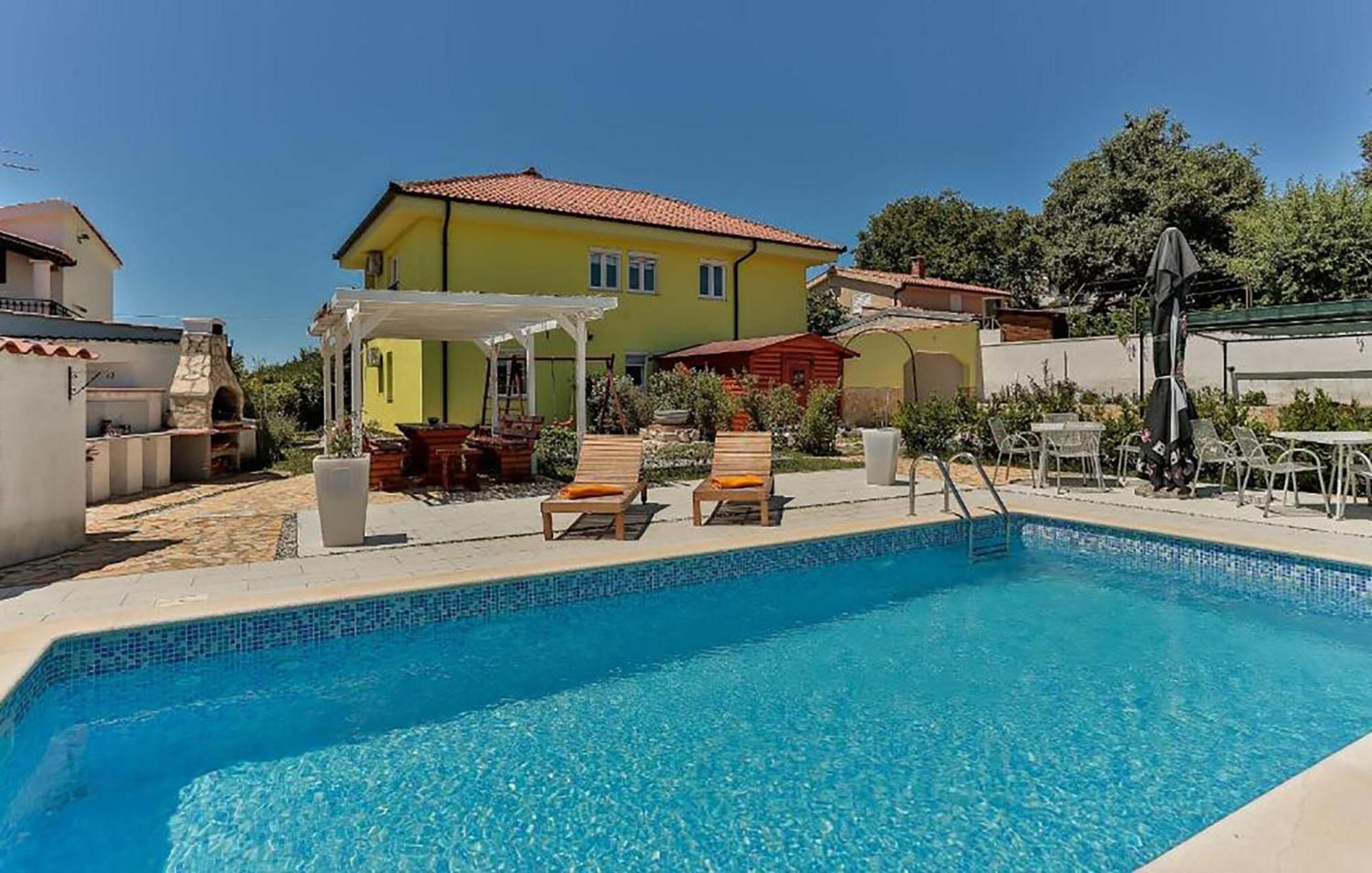 Appartement Awesome In With Wifi *